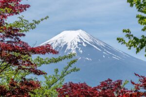 13 wonderful places in East Asia for honeymoon trips